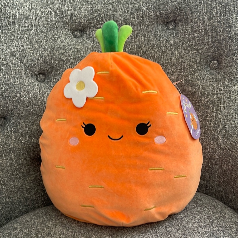 NWT Caroleena Carrot Squishmallow